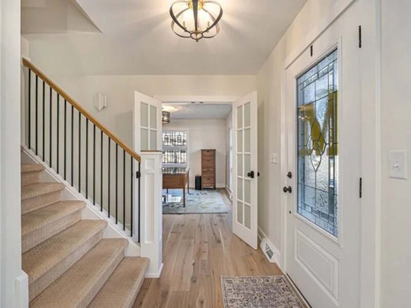 Split level remodel of a modern michigan home