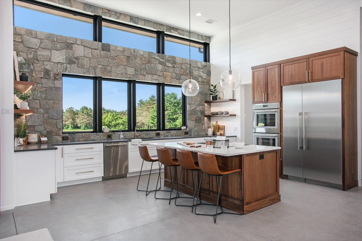 imgi_6_modern+industrial+kitchen.+stained+cabinetry.+concrete+flooring.